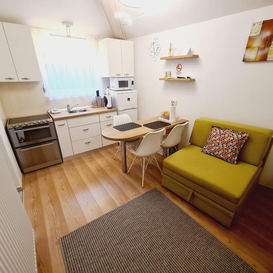 Cozy Studio Apartment Tian In Zagreb Exteriör bild