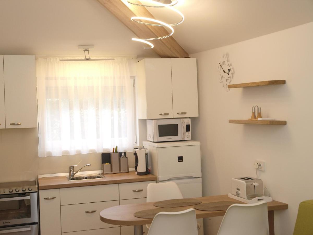 Cozy Studio Apartment Tian In Zagreb Exteriör bild