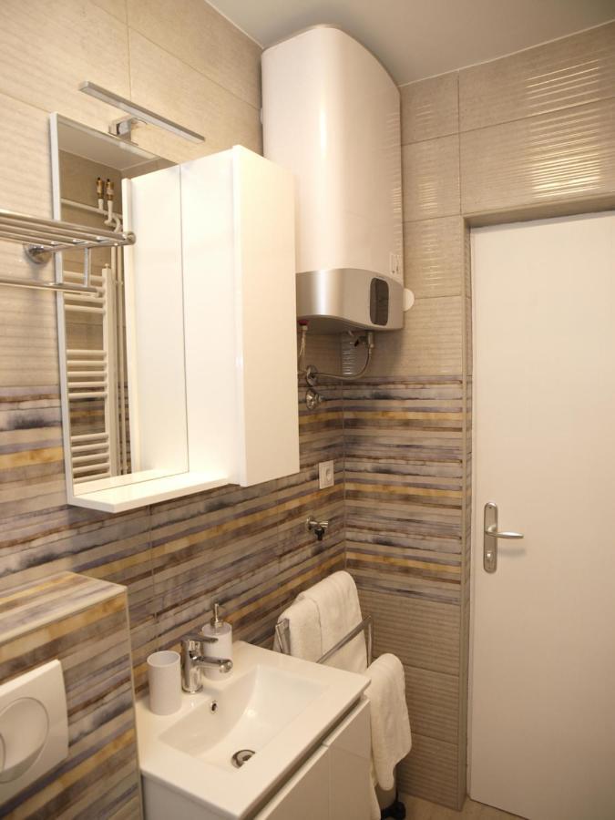 Cozy Studio Apartment Tian In Zagreb Exteriör bild